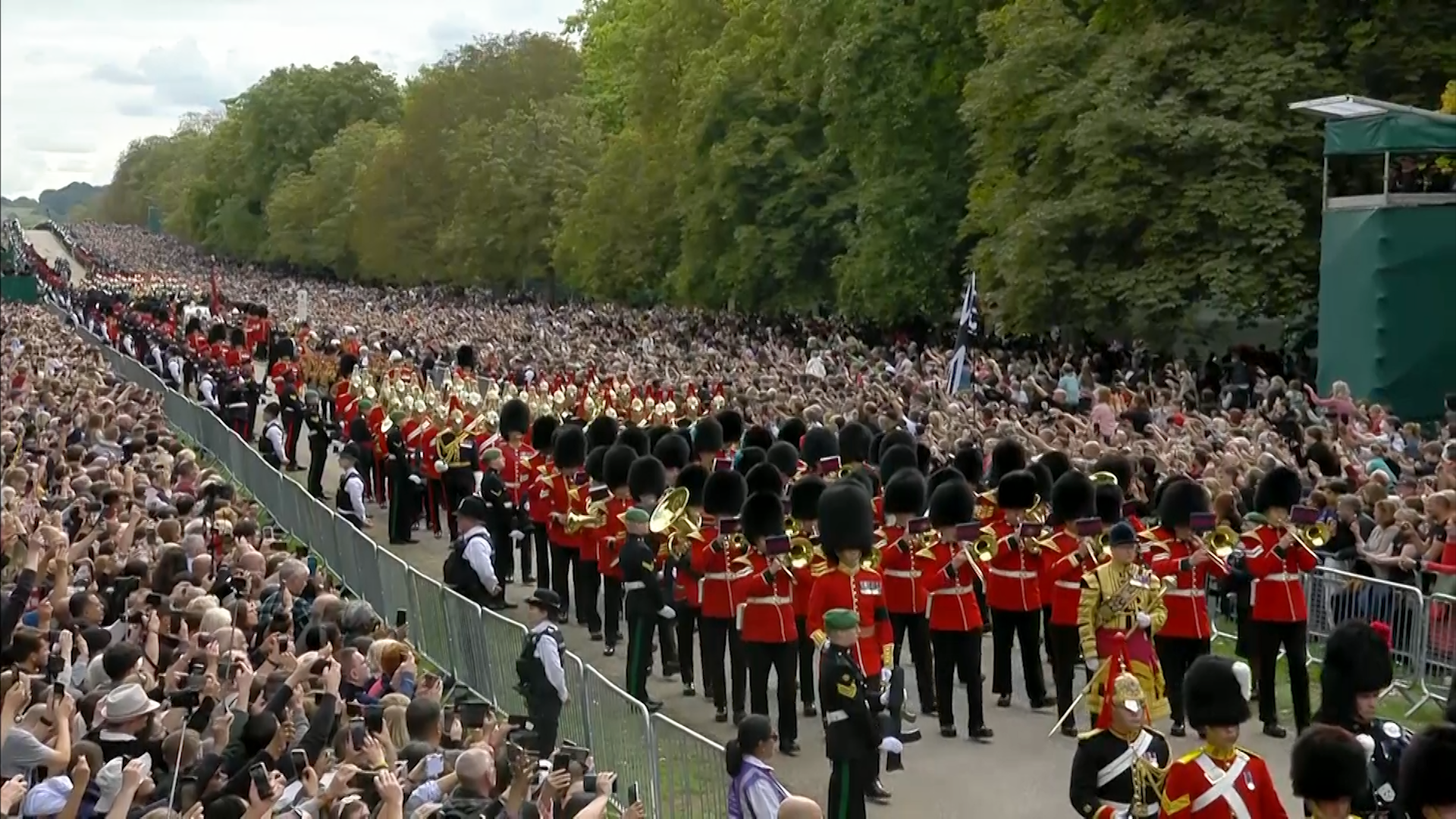 SU Students and Facilities Reactions to The Queens Funeral